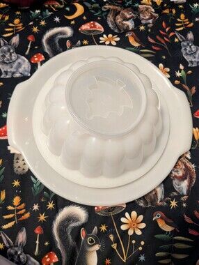 Vintage Tupperware Jell N Serve Mold With 3 Design Inserts - Home Kitchen